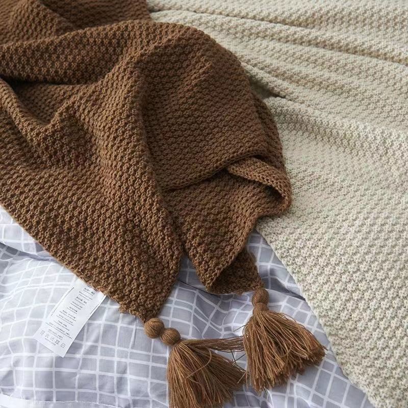 Nordic Blankets for Bed Sofa C - مراجعة Throw Blanket Chunky Knit وسعره