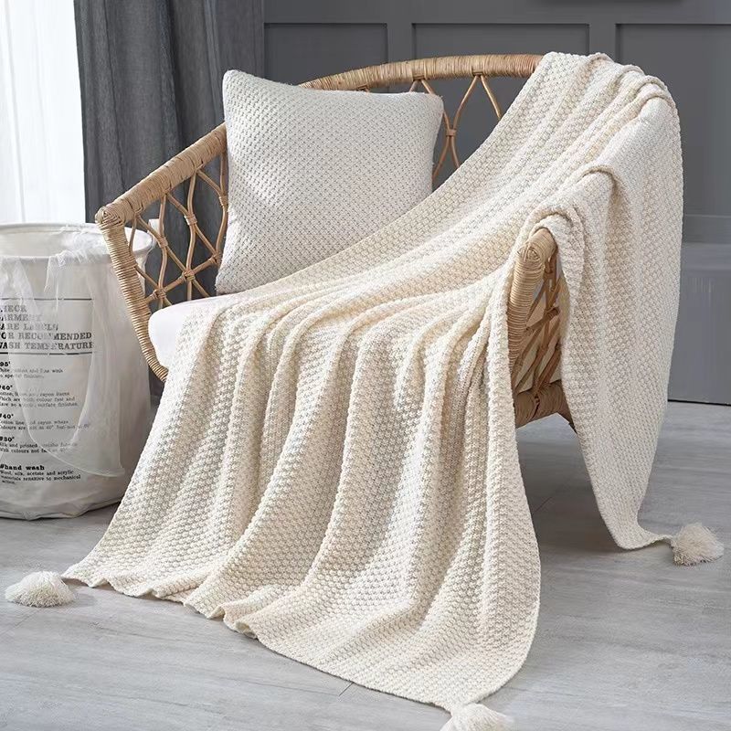 Nordic Blankets for Bed Sofa C - مراجعة Throw Blanket Chunky Knit وسعره