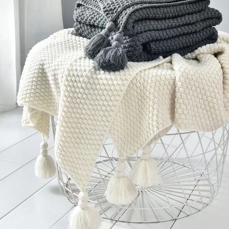 Nordic Blankets for Bed Sofa C - مراجعة Throw Blanket Chunky Knit وسعره