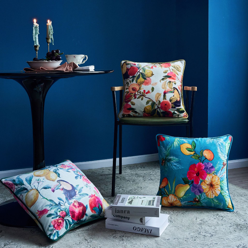 18x18/20x20 Inch Velvet Cushio - مراجعة Pillow Cover 20X20 وسعره